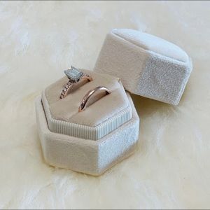 Champagne Colored Hexagon Velvet Double Ring Box - NIB